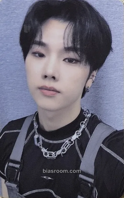 Jungsu Livelock Photocard - Xdinary Heroes - Xdinary Heroes K-pop photocard