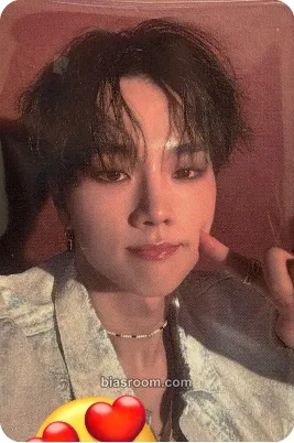 Jungsu Livelock Photocard - Xdinary Heroes - Xdinary Heroes K-pop photocard