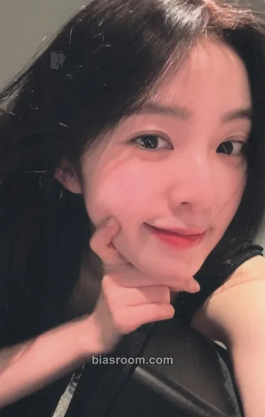 Irene Tilt Photocard - Red Velvet - Red Velvet K-pop photocard