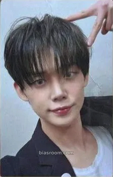 Yeonjun Act: Promise Photocard - TOMORROW X TOGETHER - TOMORROW X TOGETHER K-pop photocard
