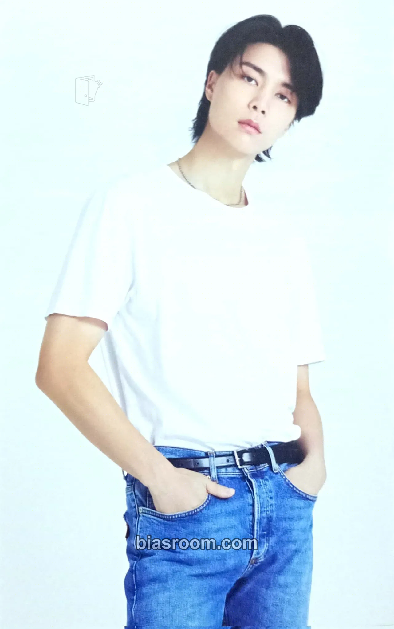 Johnny 2022 Season’s Greetings Photocard - NCT 127 - NCT 127 K-pop photocard