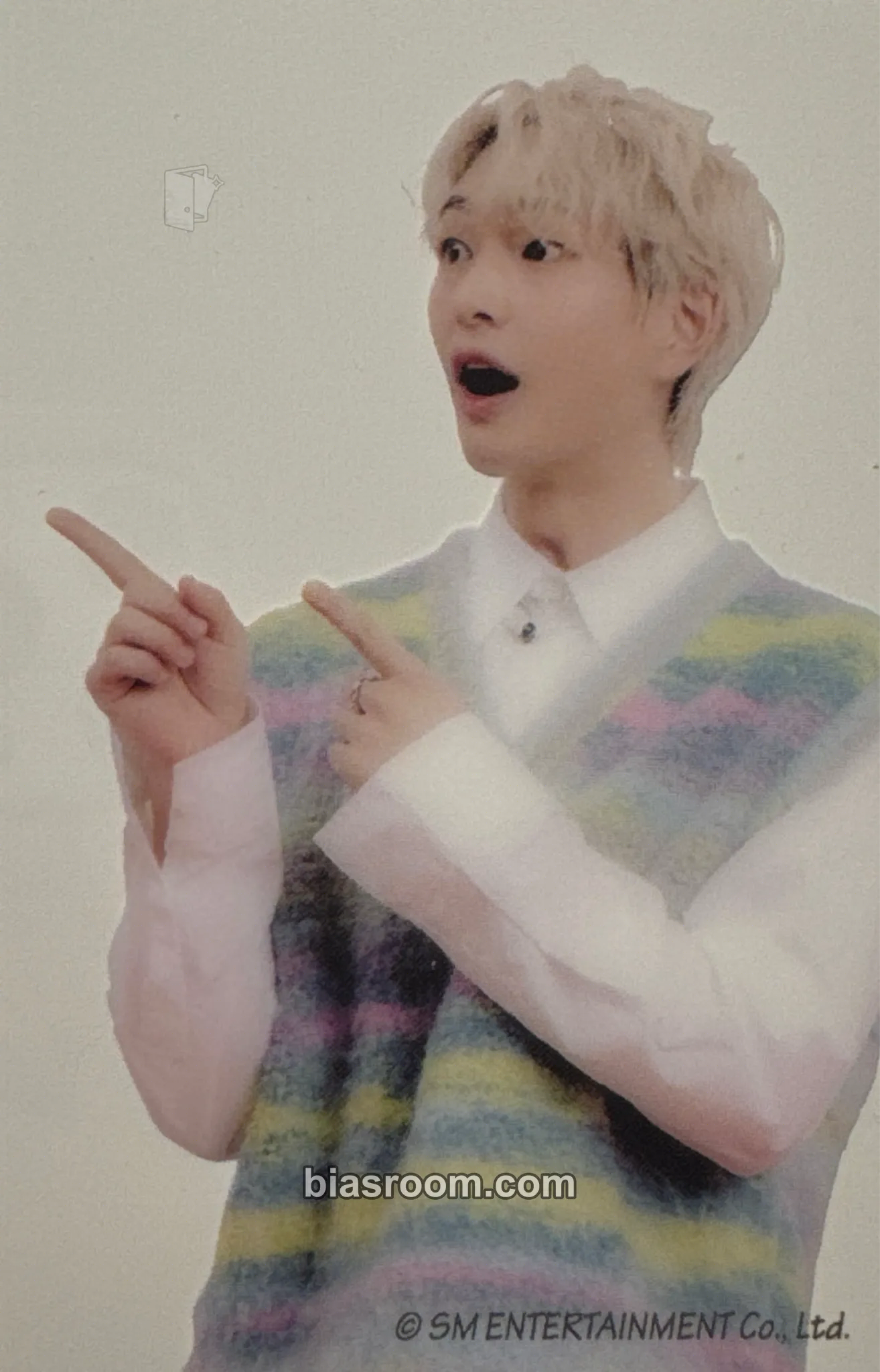 Onew SHINee 2023 Season's Greetings Photocard - SHINee - SHINee K-pop photocard