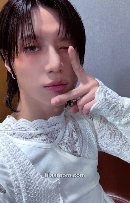 Taemin Guilty - The 4th Mini Album Photocard - Taemin K-pop photocard
