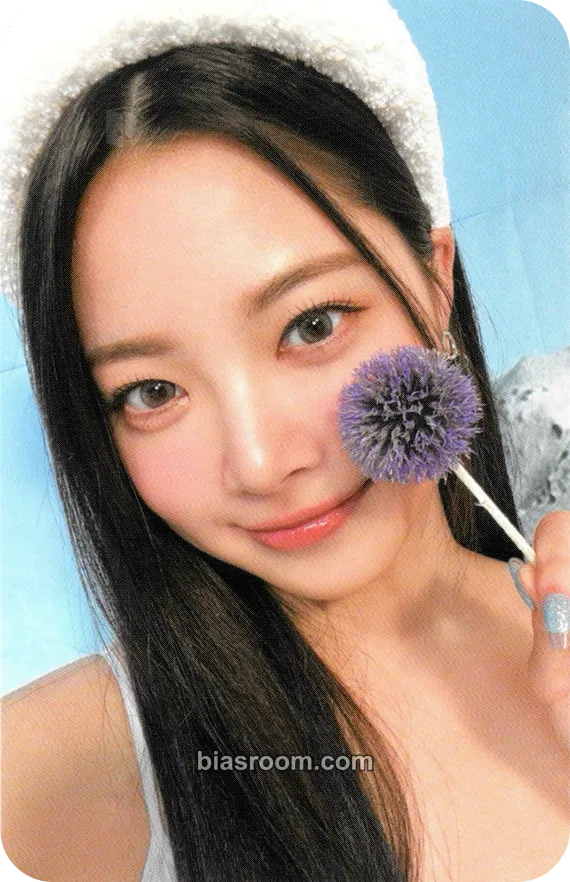 Hong Eunchae ANTIFRAGILE Photocard - LE SSERAFIM - LE SSERAFIM K-pop photocard