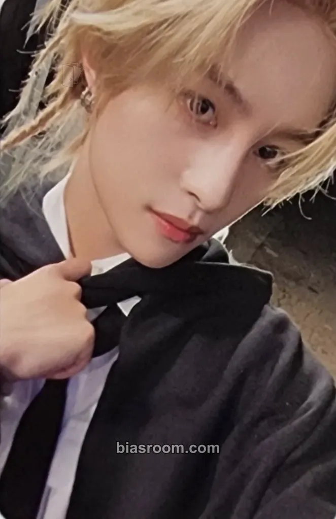 Yangyang Golden Age Photocard - NCT - NCT K-pop photocard