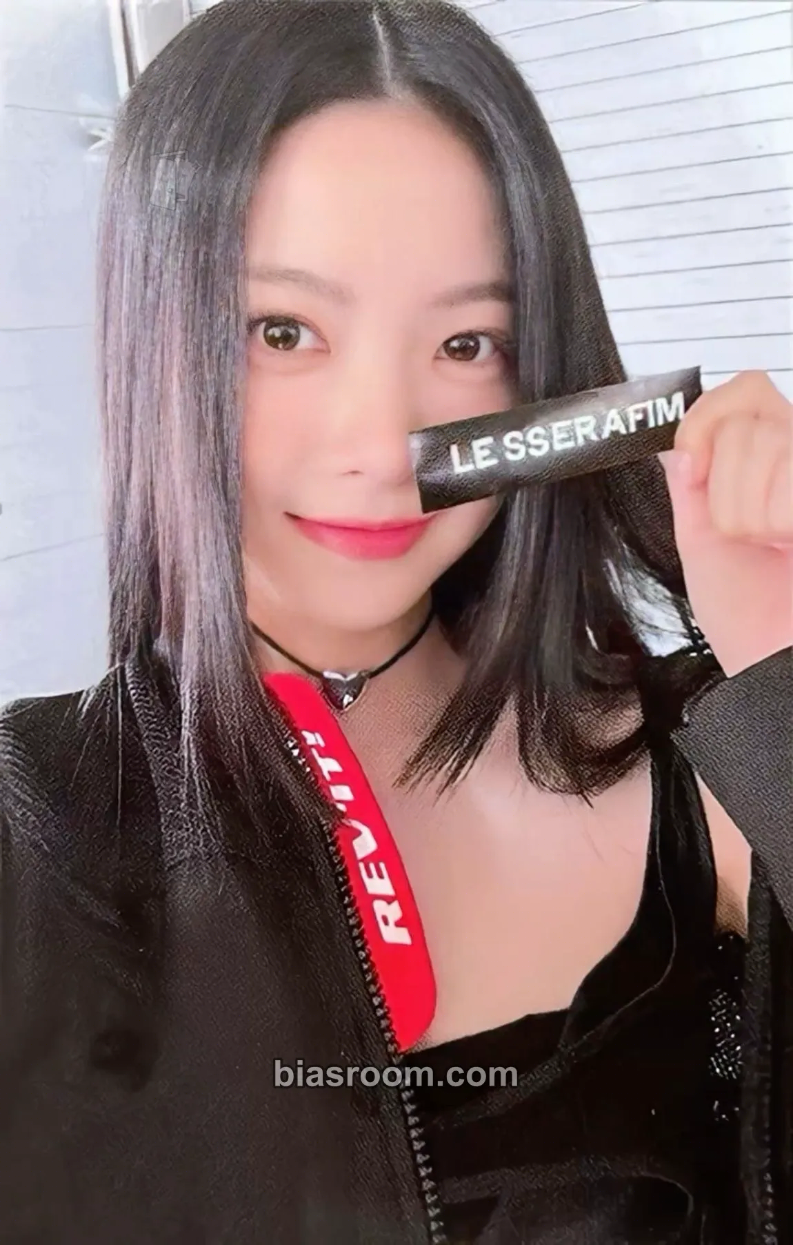Hong Eunchae FEARLESS Photocard - LE SSERAFIM - LE SSERAFIM K-pop photocard