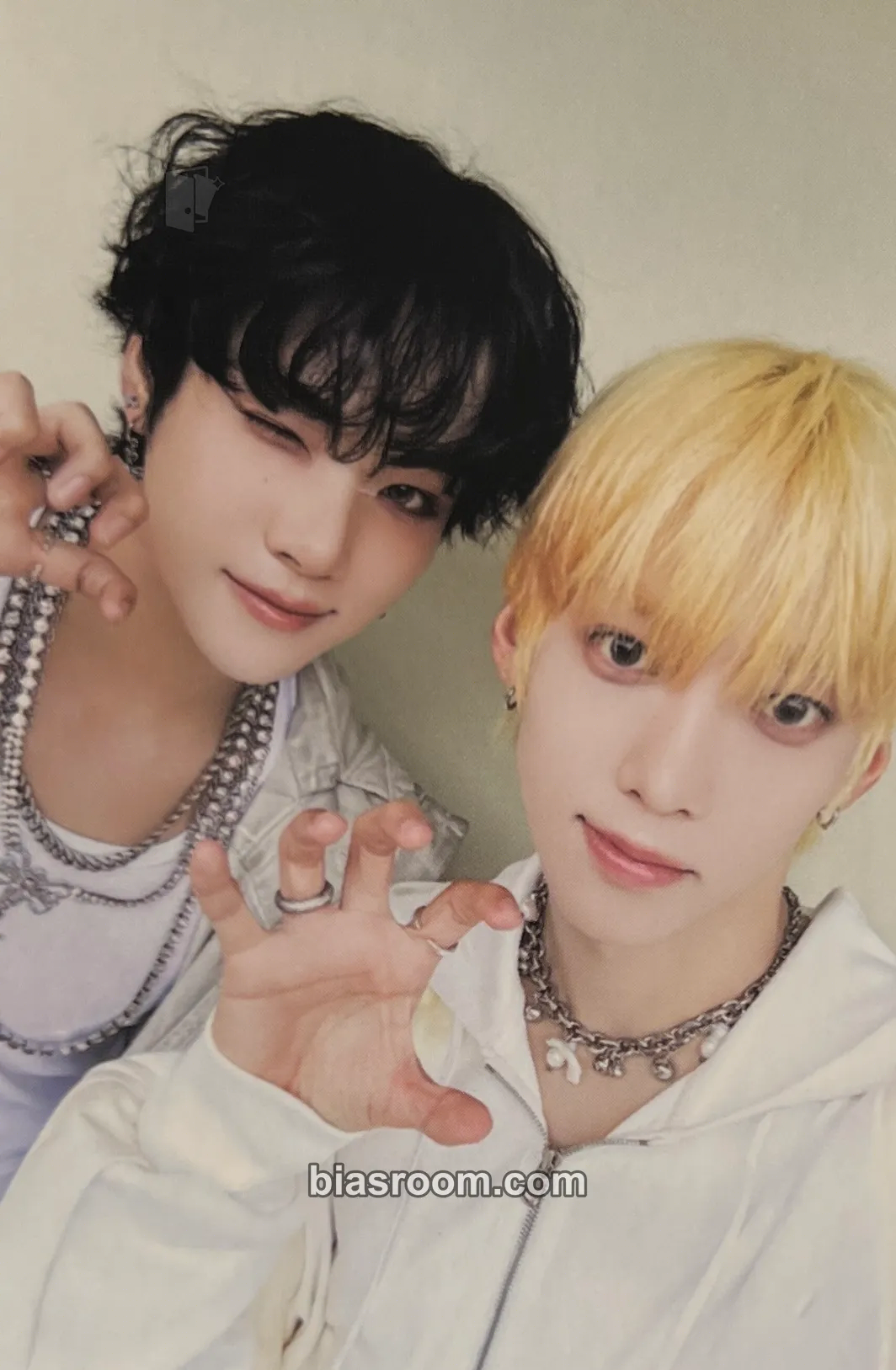 LOUD & PROUD Photocard - AMPERS&ONE - AMPERS&ONE K-pop photocard