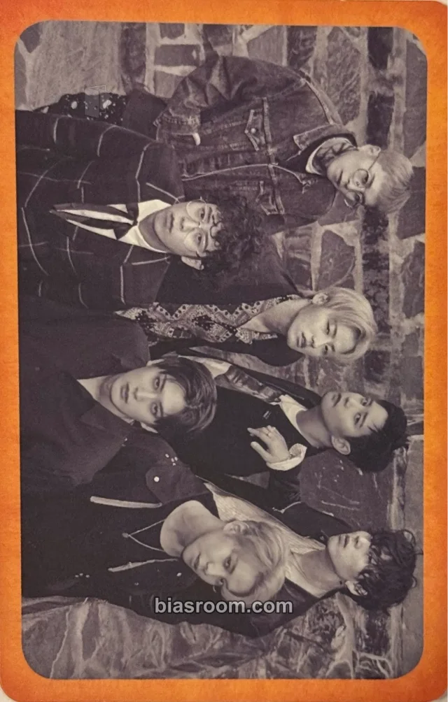 Block B - Montage Album orange border