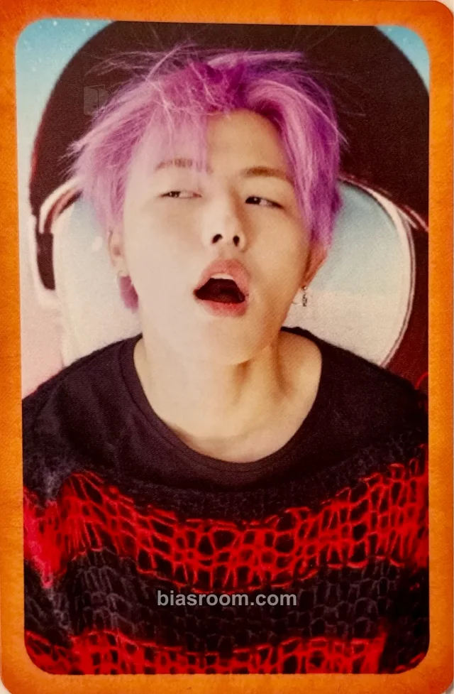 Block B - U-Kwon - Montage Album orange border