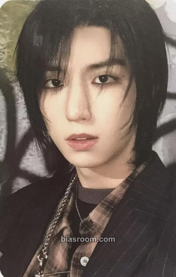 Jun Han Troubleshooting Photocard - Xdinary Heroes - Xdinary Heroes K-pop photocard