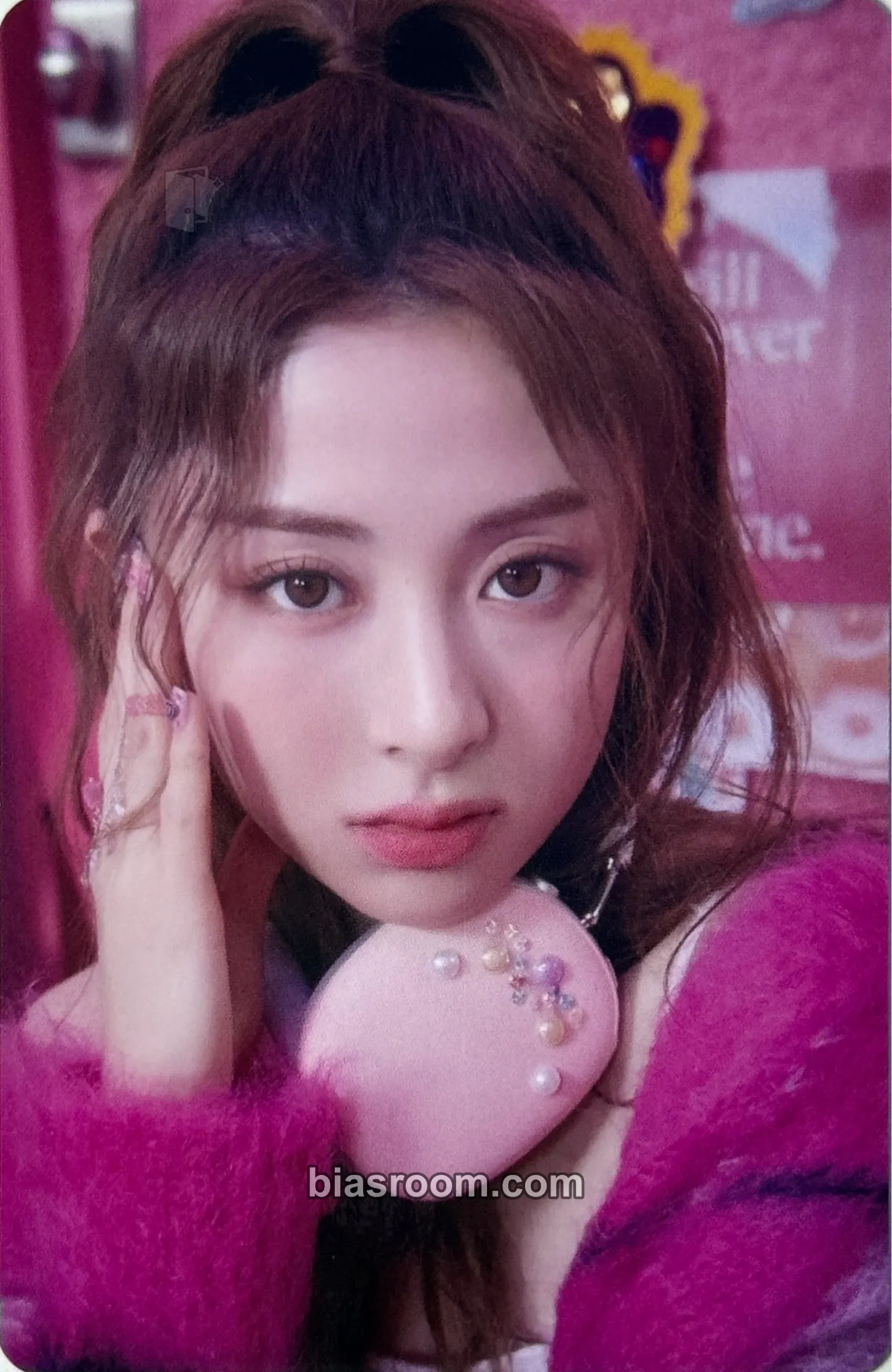 Huh Yunjin FEARLESS (Japanese Ver.) Photocard - LE SSERAFIM - LE SSERAFIM K-pop photocard