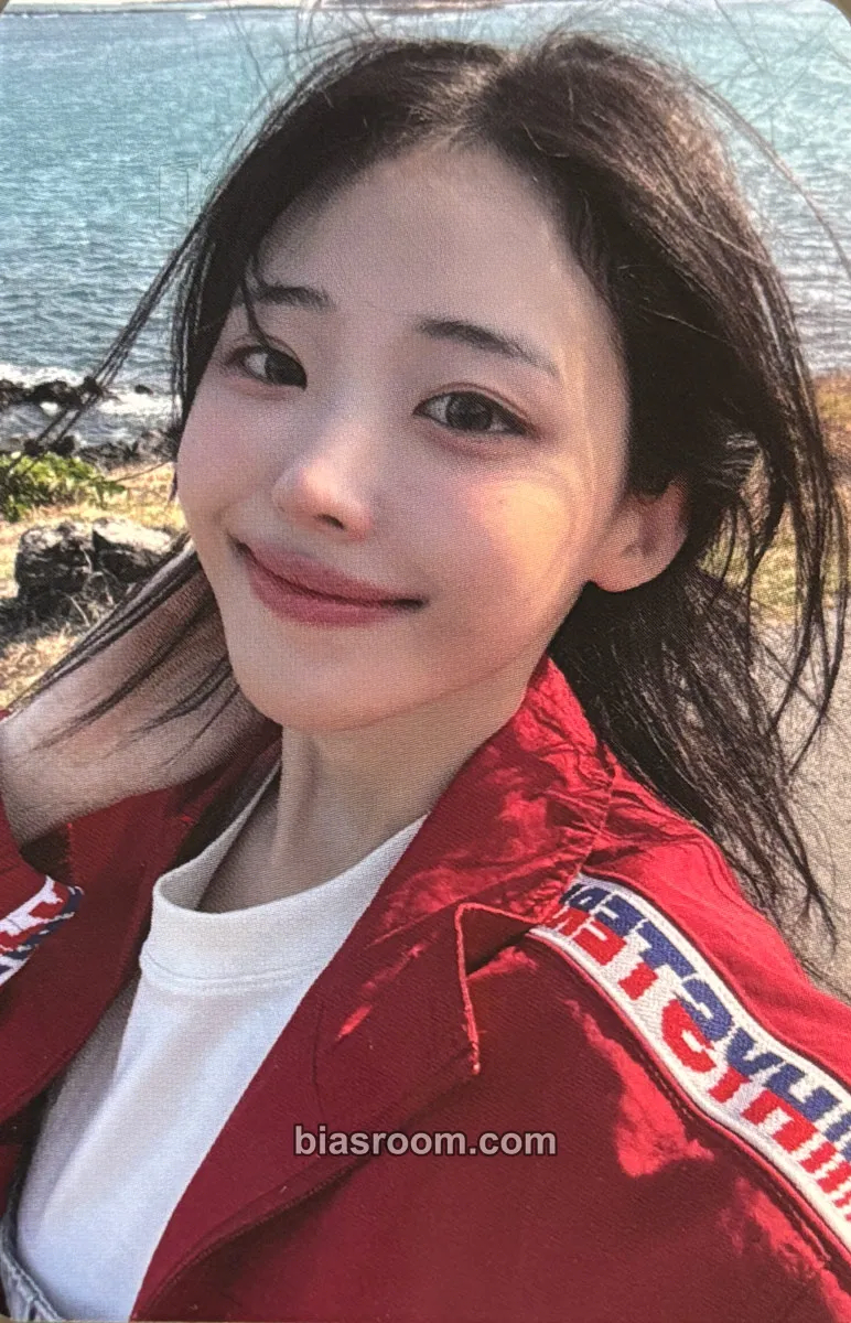 Hina In a Million Noises, I'll Be Your Harmony Photocard - QWER - QWER K-pop photocard