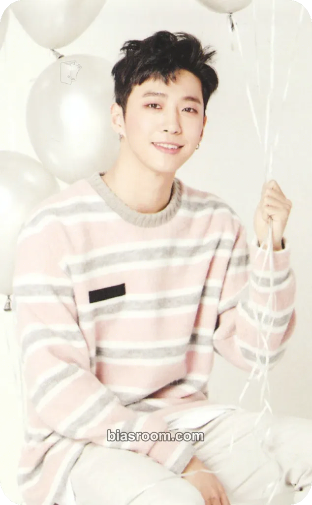 Yongguk Carnival Photocard - BANG&JUNG&YOO&MOON - BANG&JUNG&YOO&MOON K-pop photocard