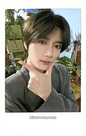 Beomgyu Act: Promise Photocard - TOMORROW X TOGETHER - TOMORROW X TOGETHER K-pop photocard