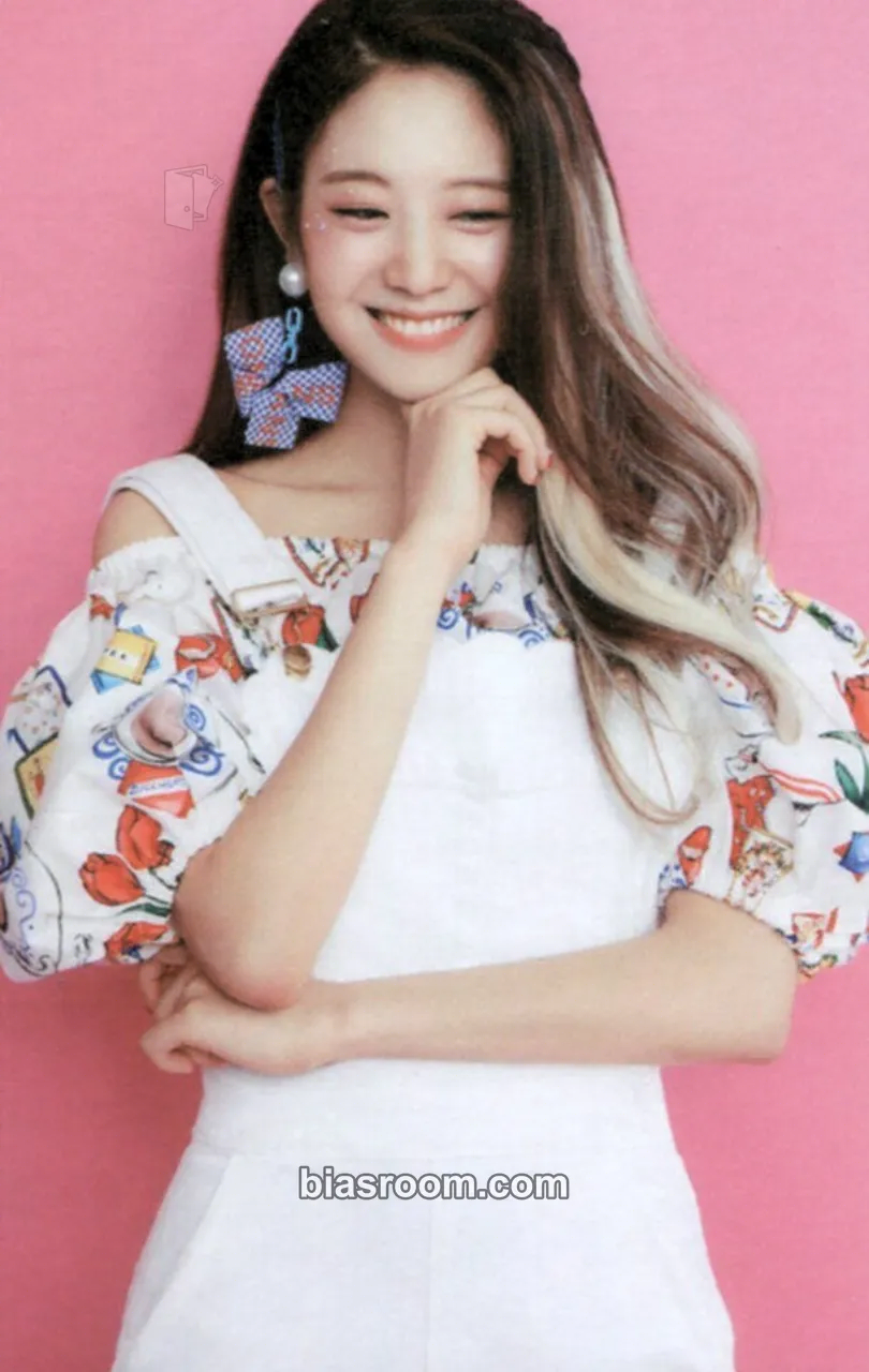 Gyuri Fun Factory Photocard - fromis_9 - fromis_9 K-pop photocard