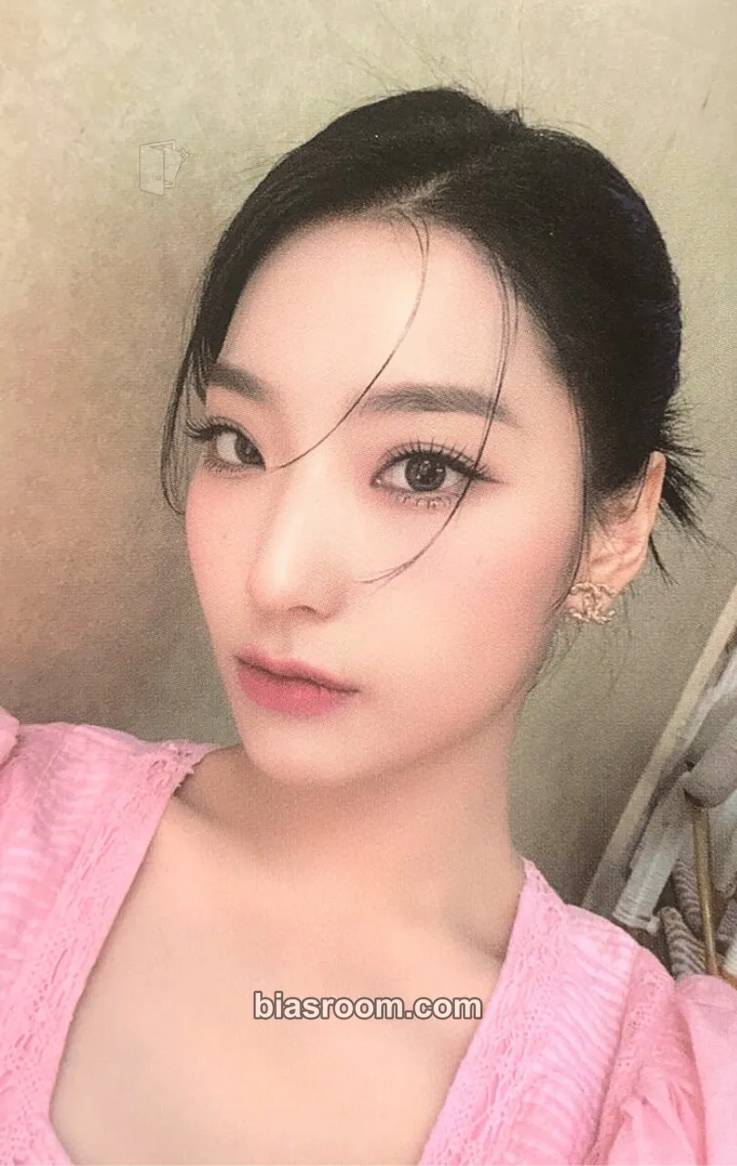 Saerom Midnight Guest Photocard - fromis_9 - fromis_9 K-pop photocard
