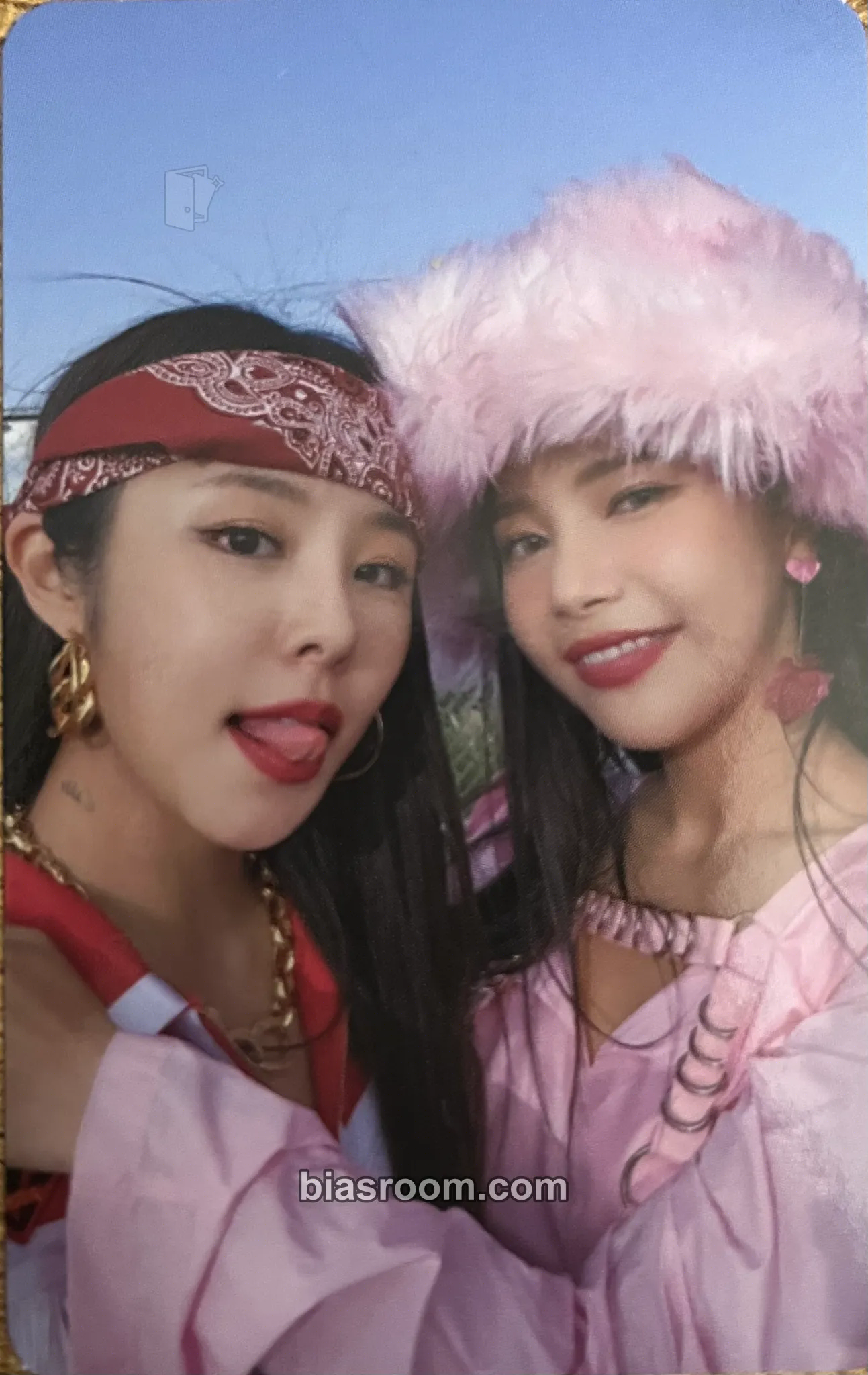 MIC ON Photocard - MAMAMOO - MAMAMOO K-pop photocard
