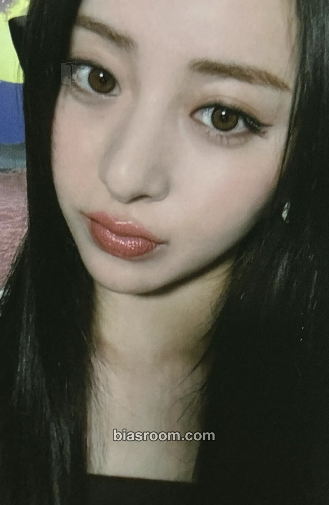 Huh Yunjin UNFORGIVEN Photocard - LE SSERAFIM - LE SSERAFIM K-pop photocard