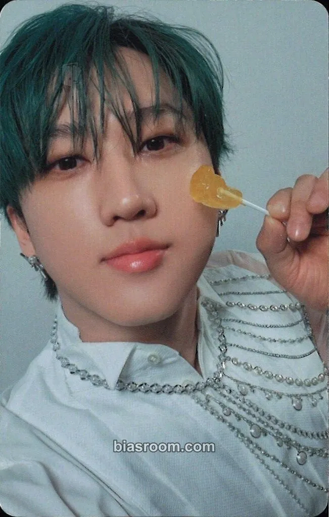 Changbin GIANT Photocard - Stray Kids - Stray Kids K-pop photocard