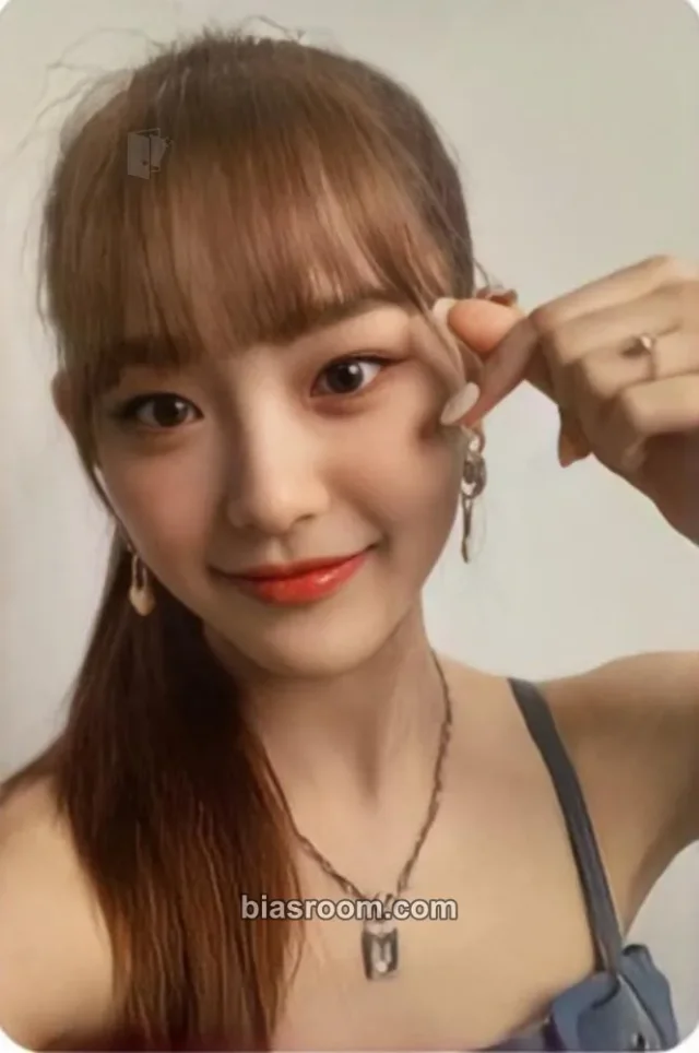 LIGHTSUM - Yujeong - Vanilla Album album photocard