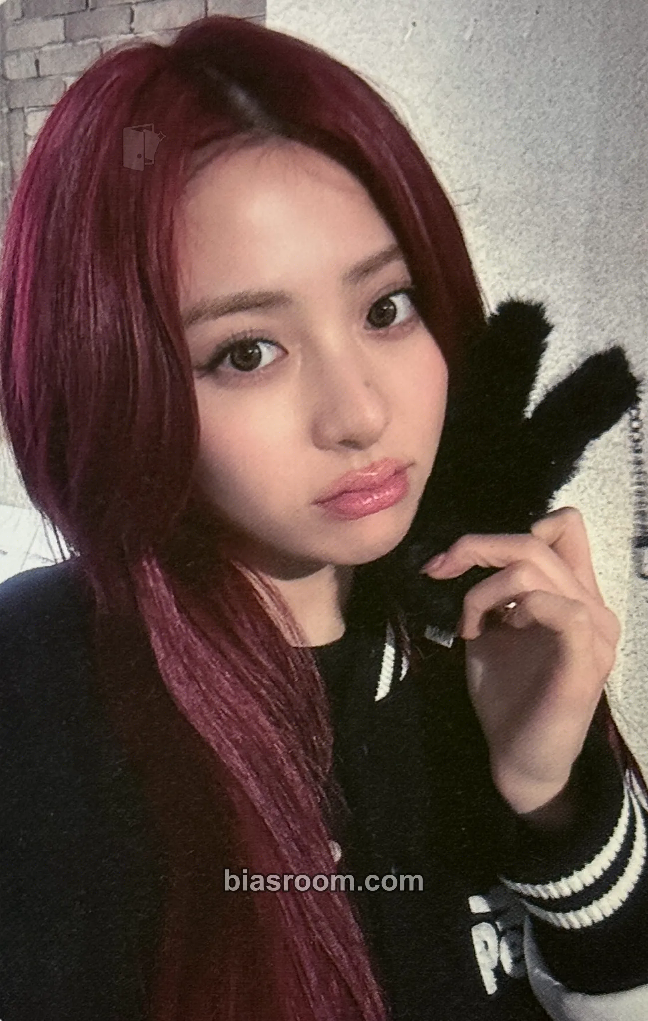 Huh Yunjin EASY Photocard - LE SSERAFIM - LE SSERAFIM K-pop photocard