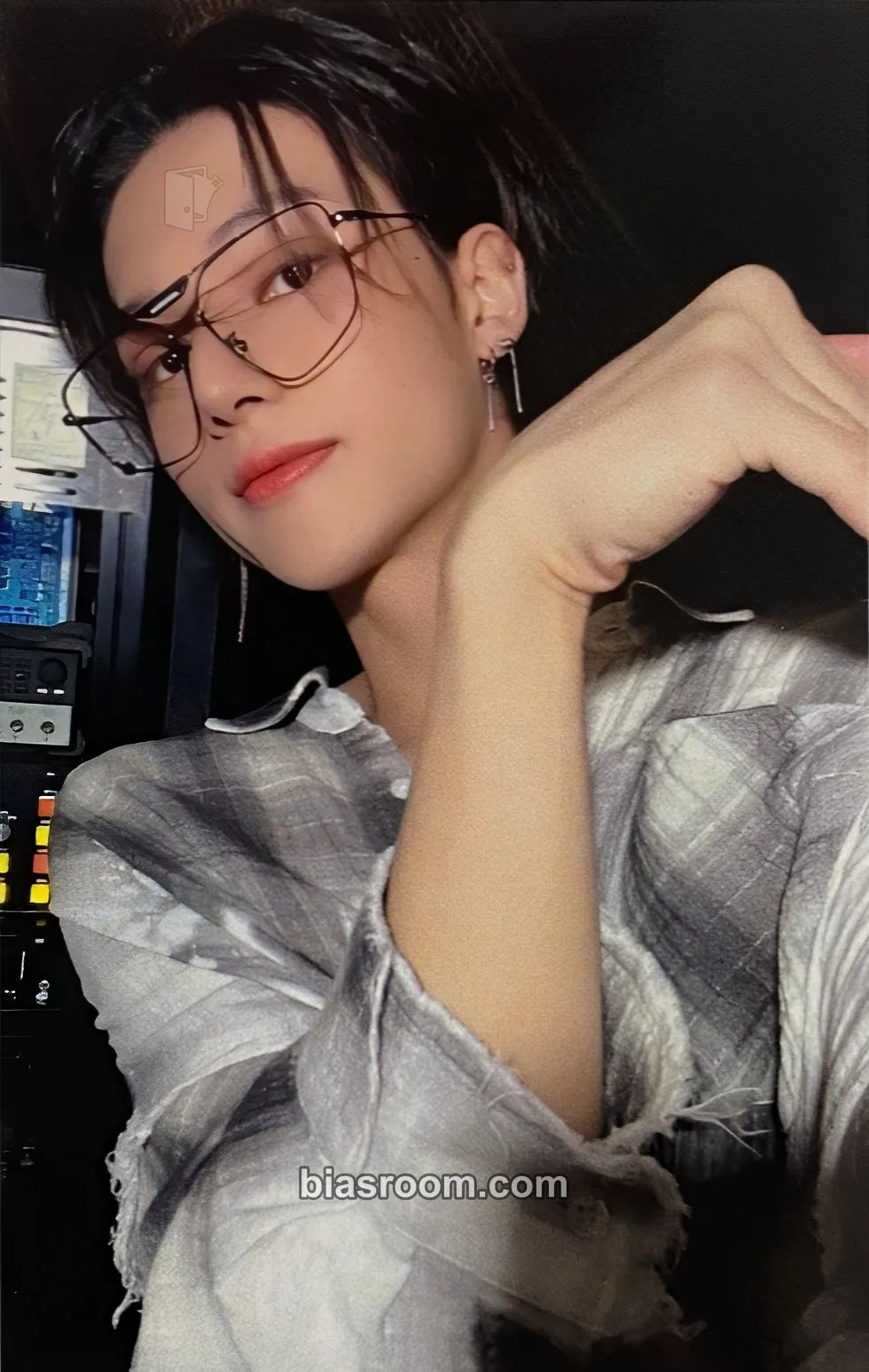 Wooyoung THE WORLD EP.FIN : WILL Photocard - ATEEZ - ATEEZ K-pop photocard
