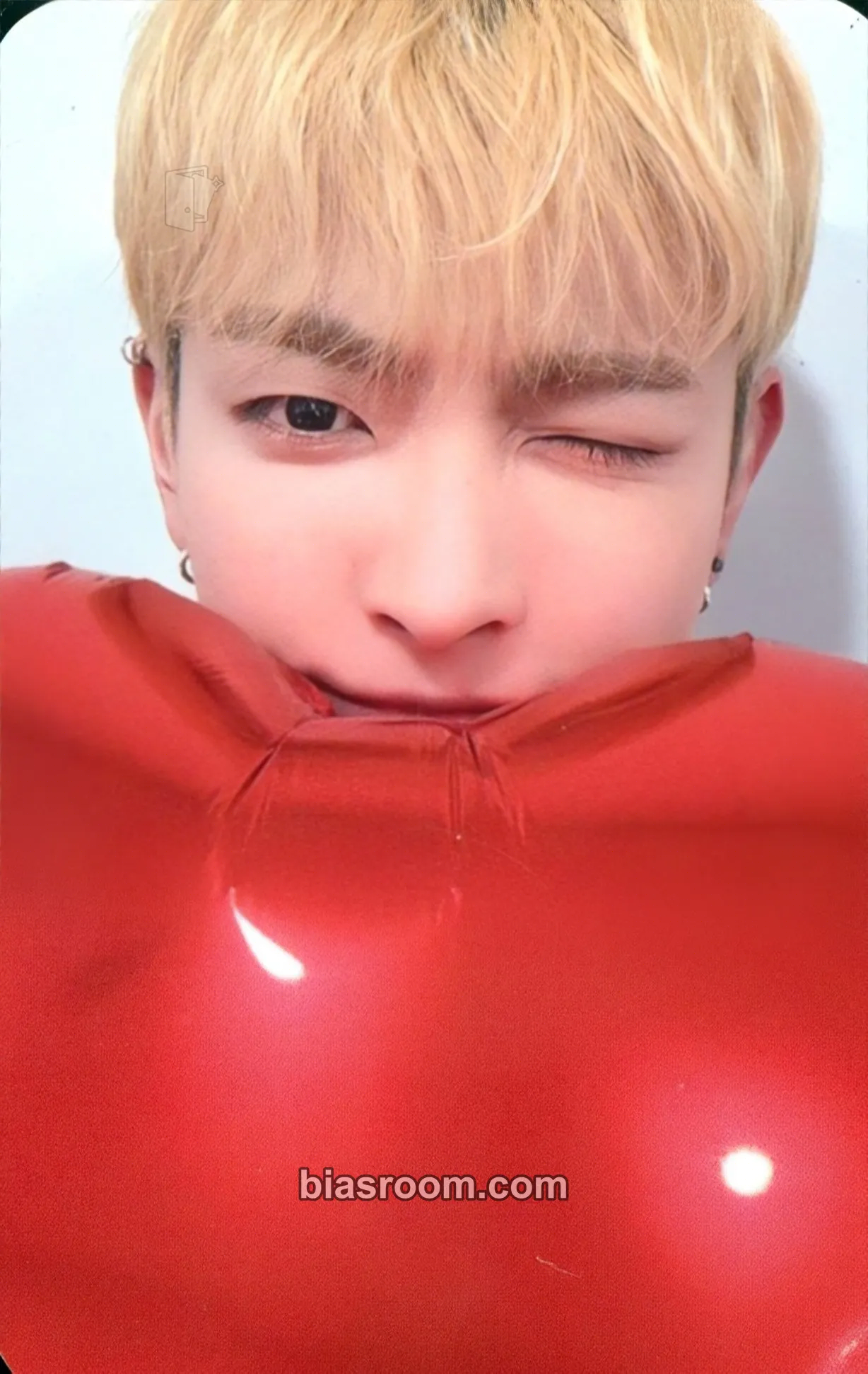 Hongjoong THE WORLD EP.FIN : WILL Photocard - ATEEZ - ATEEZ K-pop photocard