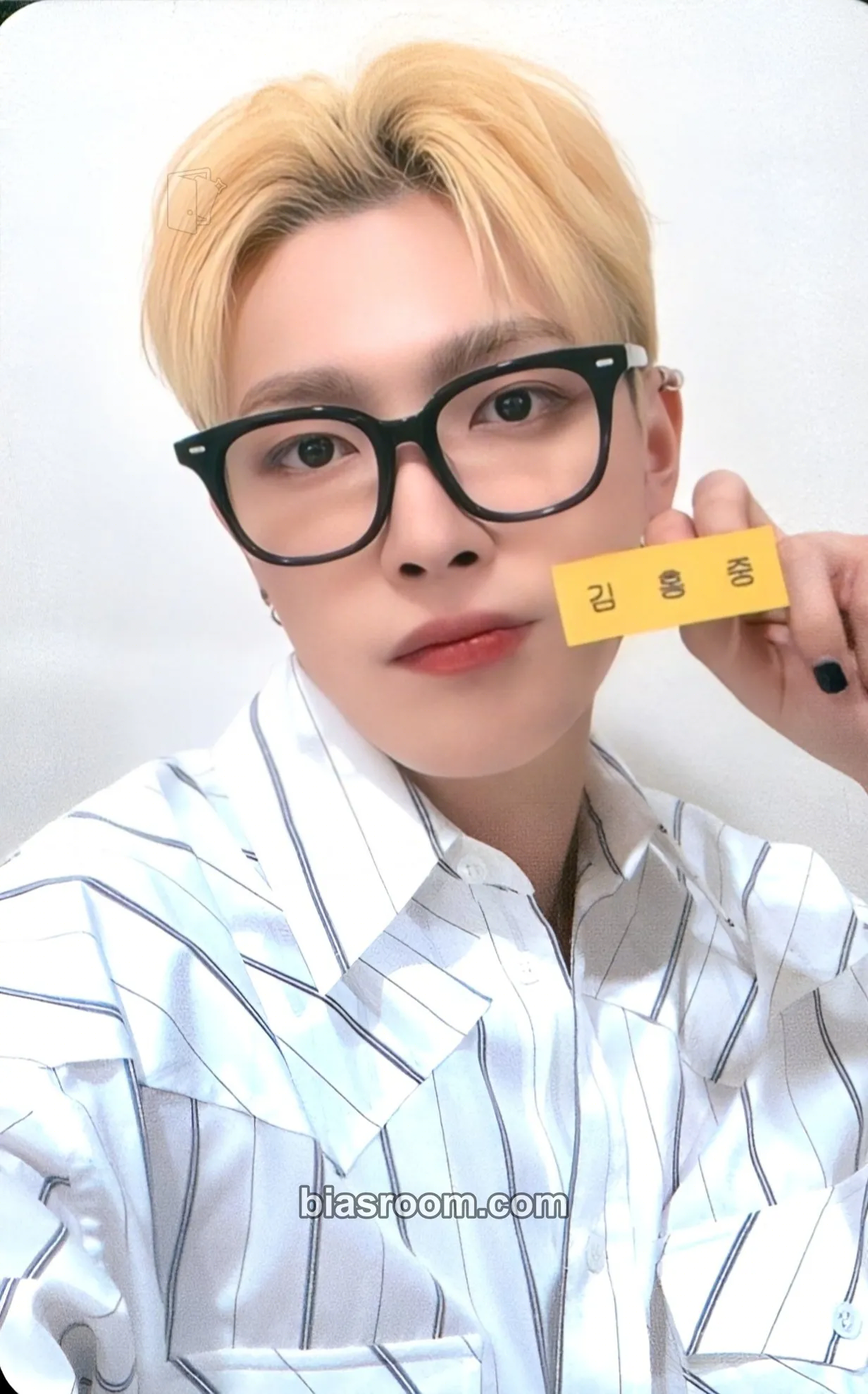Hongjoong THE WORLD EP.FIN : WILL Photocard - ATEEZ - ATEEZ K-pop photocard