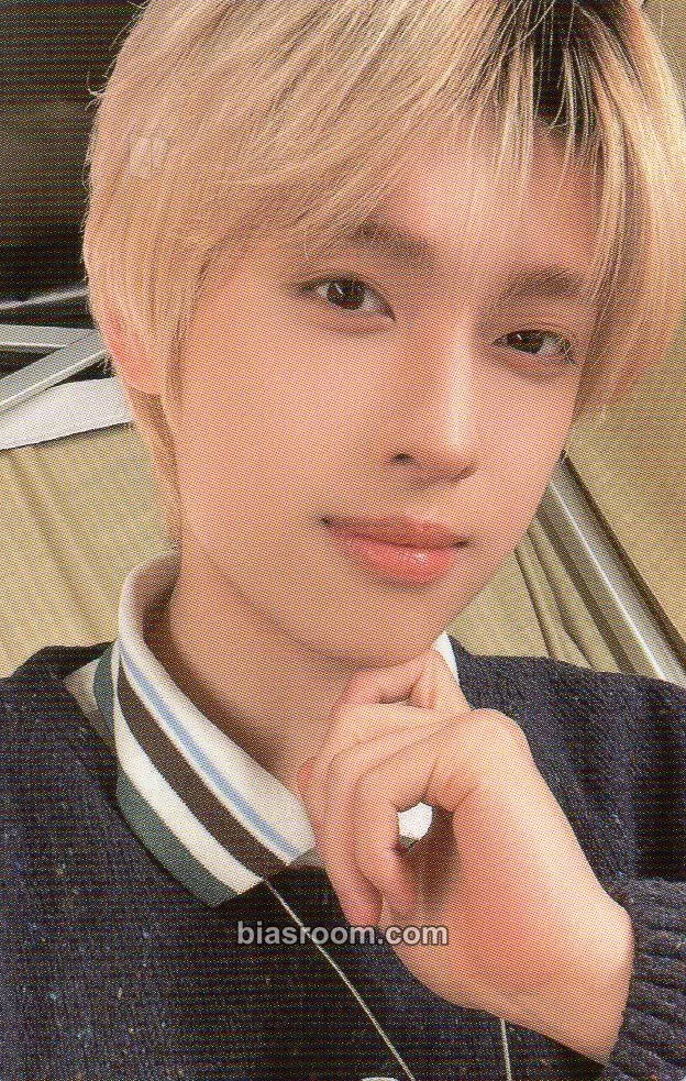 Gaon Troubleshooting Photocard - Xdinary Heroes - Xdinary Heroes K-pop photocard