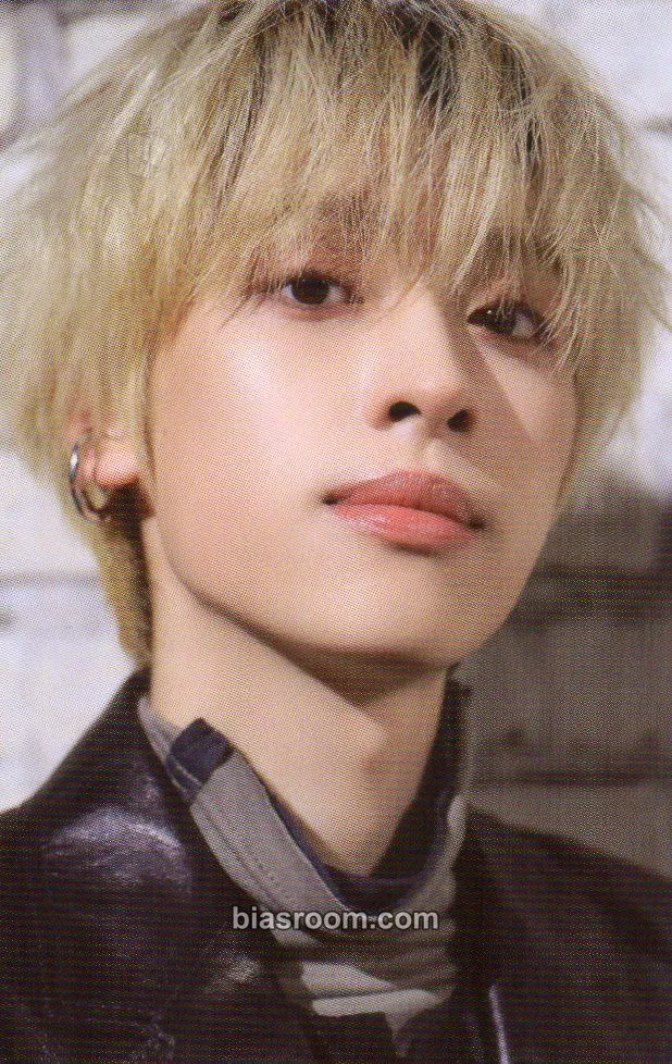 Gaon Troubleshooting Photocard - Xdinary Heroes - Xdinary Heroes K-pop photocard