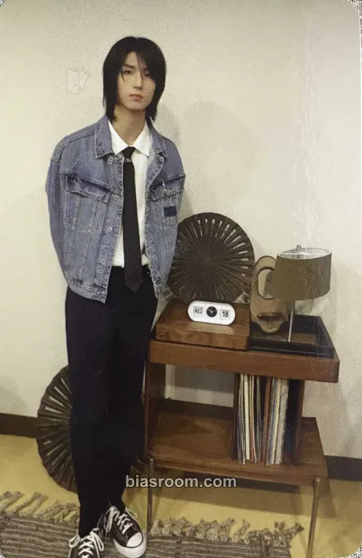 Jun Han Troubleshooting Photocard - Xdinary Heroes - Xdinary Heroes K-pop photocard