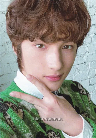 Huening Kai 2021 Fanlive Shine X Together Photocard - TOMORROW X TOGETHER - TOMORROW X TOGETHER K-pop photocard
