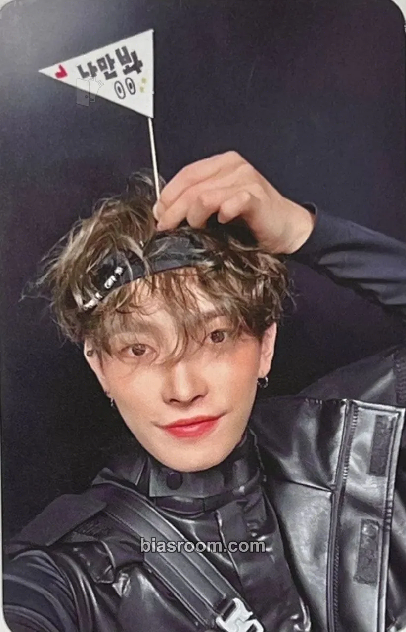 Hongjoong THE WORLD EP.FIN : WILL Photocard - ATEEZ - ATEEZ K-pop photocard