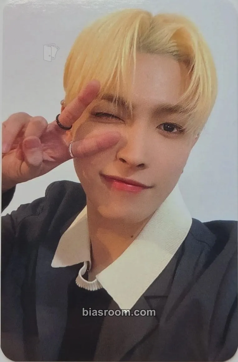 Hongjoong THE WORLD EP.FIN : WILL Photocard - ATEEZ - ATEEZ K-pop photocard