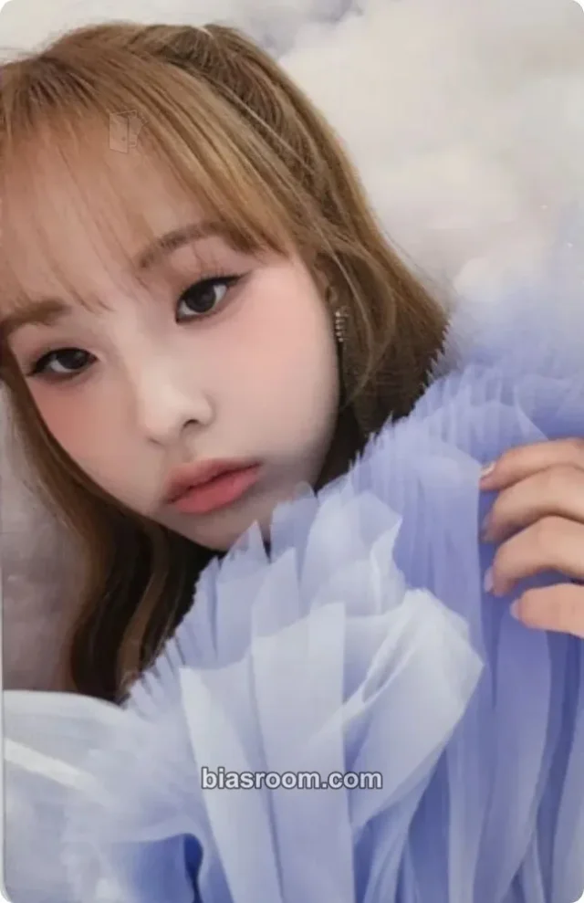 CLASS:y - Hyungseo - CLASS IS OVER Album album photocard platform version
