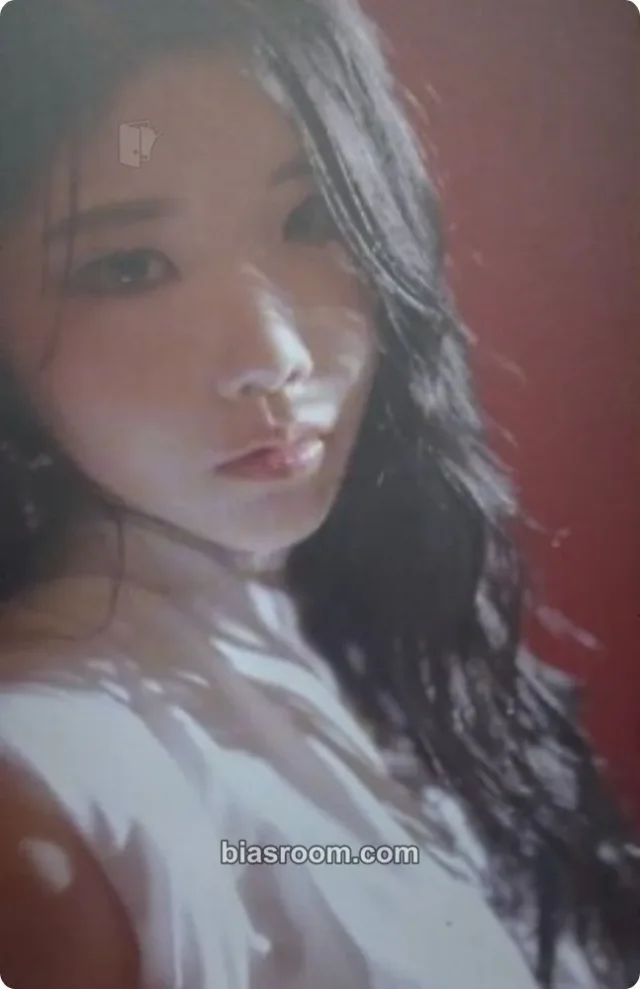 CLASS:y - Hyungseo - CLASS IS OVER Album album photocard platform version pvc card