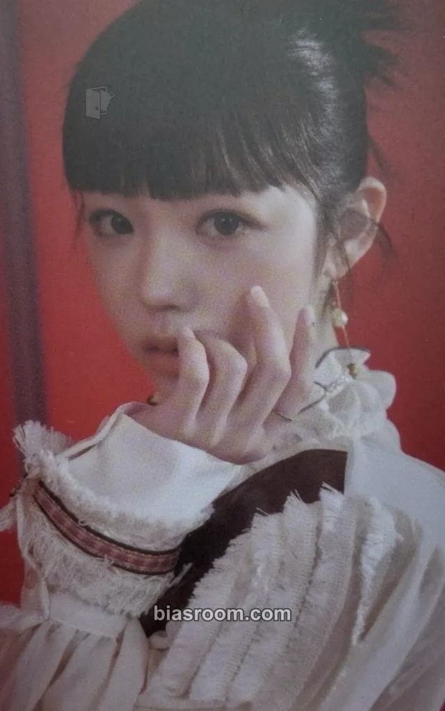 CLASS:y - Riwon - CLASS IS OVER Album platform version album photocard pvc card