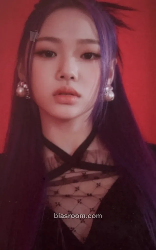 CLASS:y - Boeun - CLASS IS OVER Album album photocard pvc card platform version