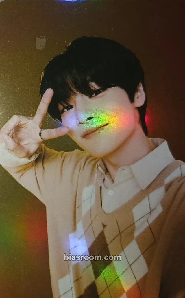 Stray Kids - I.N - Ultra Milk x Stray Kids Other brand collaboration double-sided round 3 holographic (hologram)