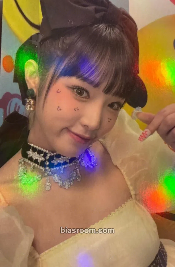 Yena SMiLEY Photocard - Yena K-pop photocard