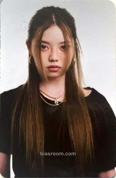 Bailey FAMOUS Photocard - ALLDAY PROJECT - ALLDAY PROJECT K-pop photocard