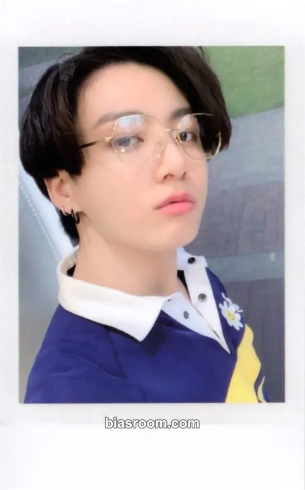 Jungkook 2021 Season's Greetings Photocard - BTS - BTS K-pop photocard