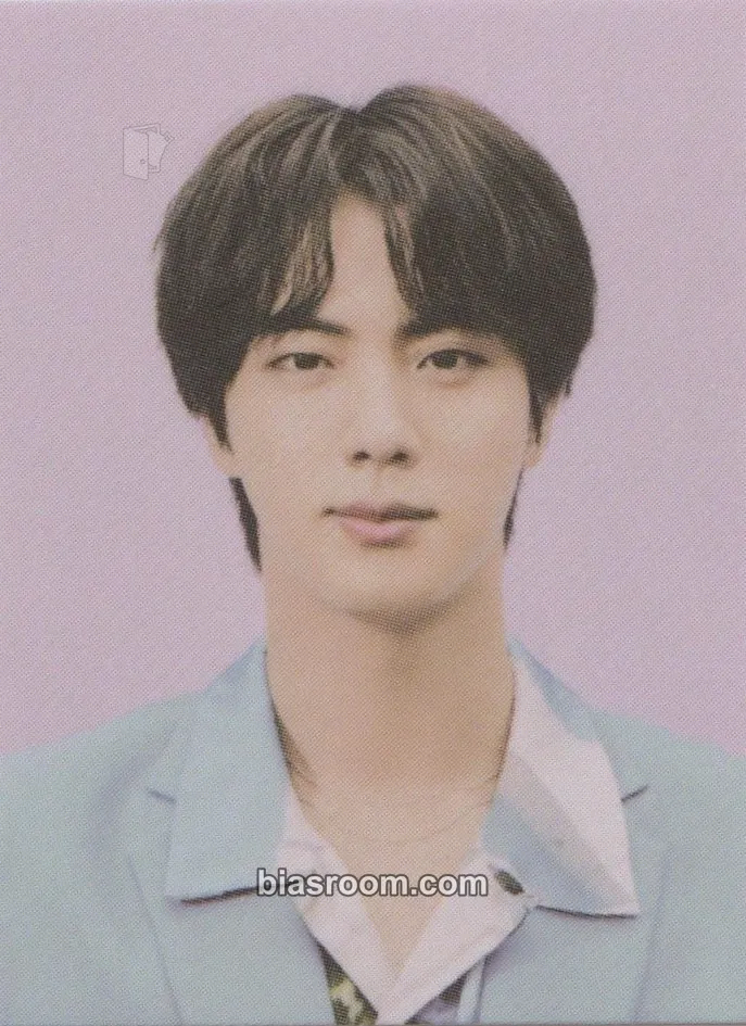 Jin 2022 Season's Greetings Photocard - BTS - BTS K-pop photocard