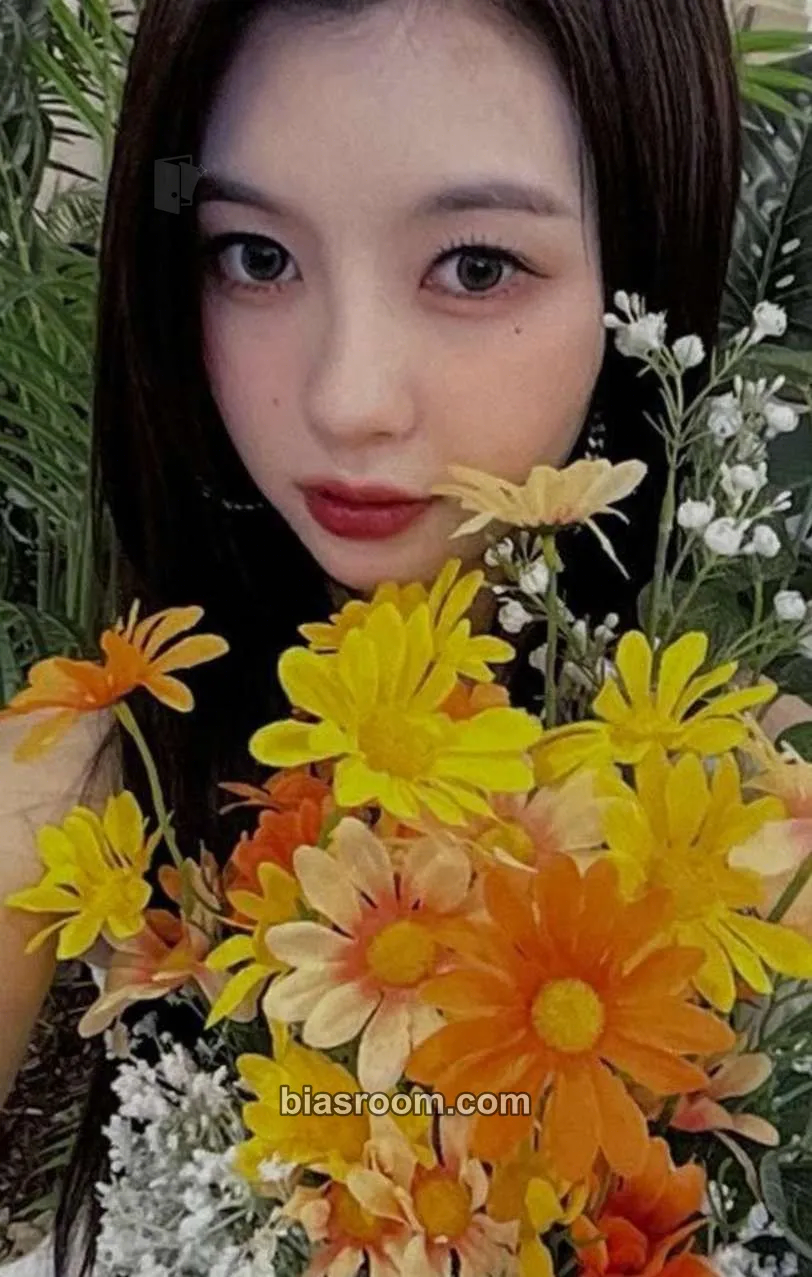 Dayeon LOVESTRUCK! Photocard - Kep1er - Kep1er K-pop photocard