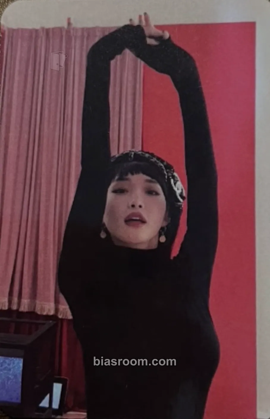 Chung Ha XII (Gotta Go) Photocard - Chung Ha K-pop photocard