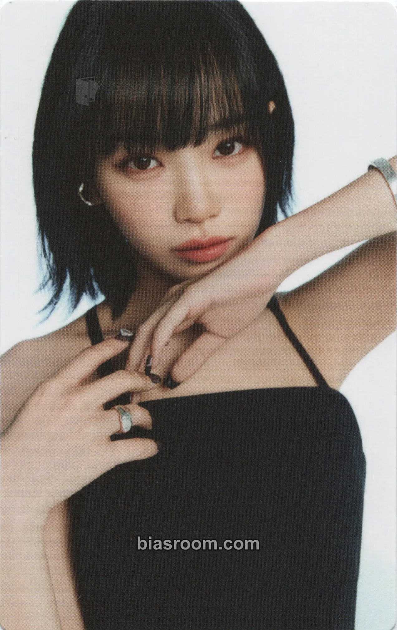 Kim Chaewon Flame Rises Tour (2023) Photocard - LE SSERAFIM - LE SSERAFIM K-pop photocard