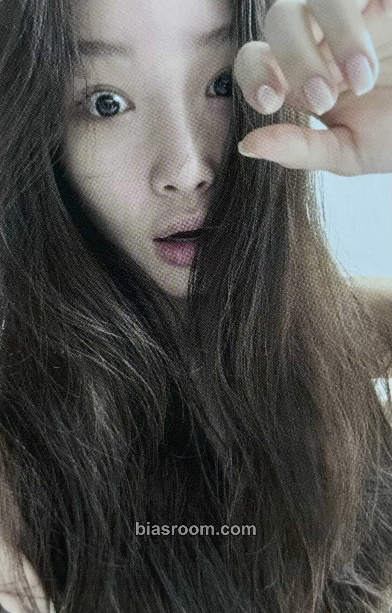 Chung Ha Bare&Rare Pt.1 Photocard - Chung Ha K-pop photocard