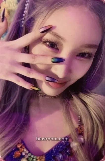 Chung Ha Bare&Rare Pt.1 Photocard - Chung Ha K-pop photocard