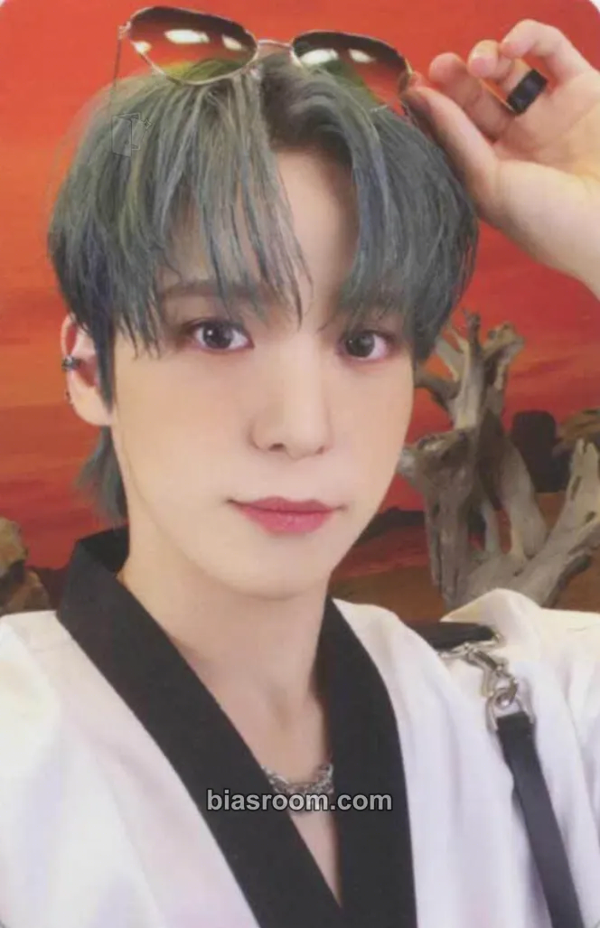Yunho THE WORLD EP.FIN : WILL Photocard - ATEEZ - ATEEZ K-pop photocard
