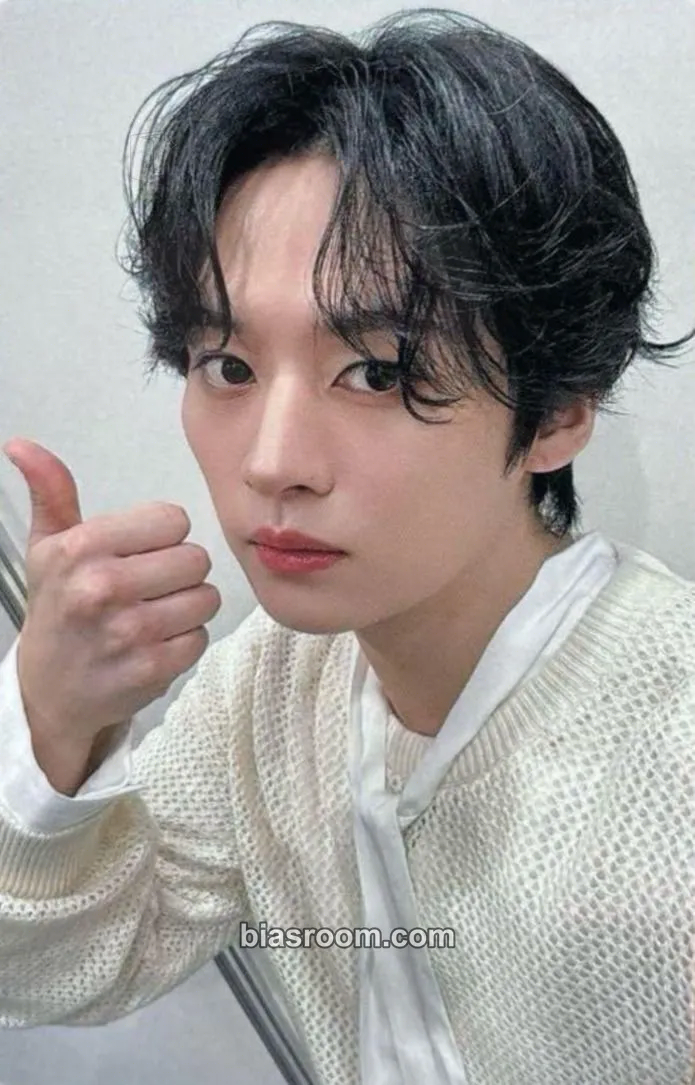 Lee Know Hollow Photocard - Stray Kids - Stray Kids K-pop photocard